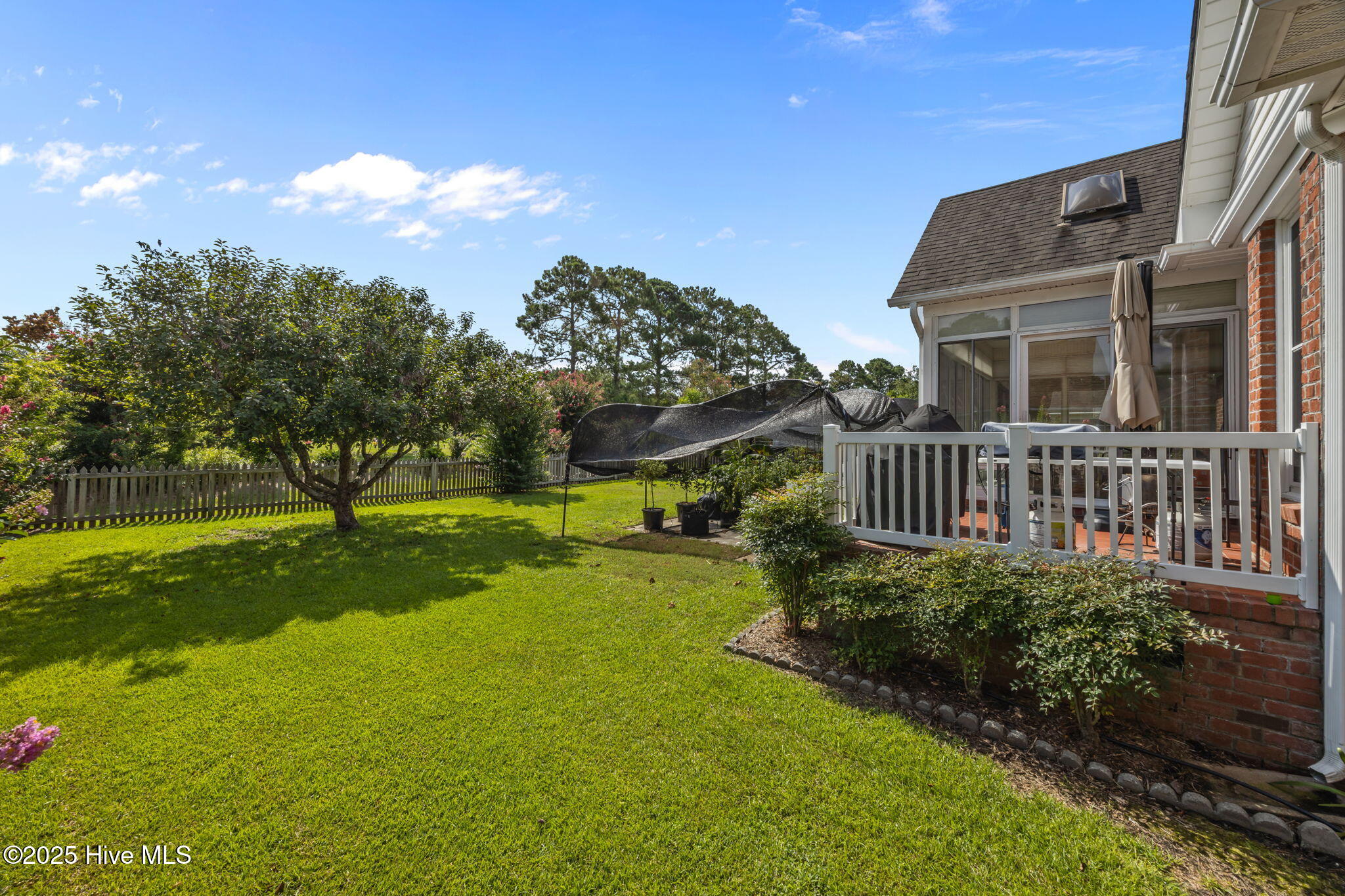 906 Runaway Bay