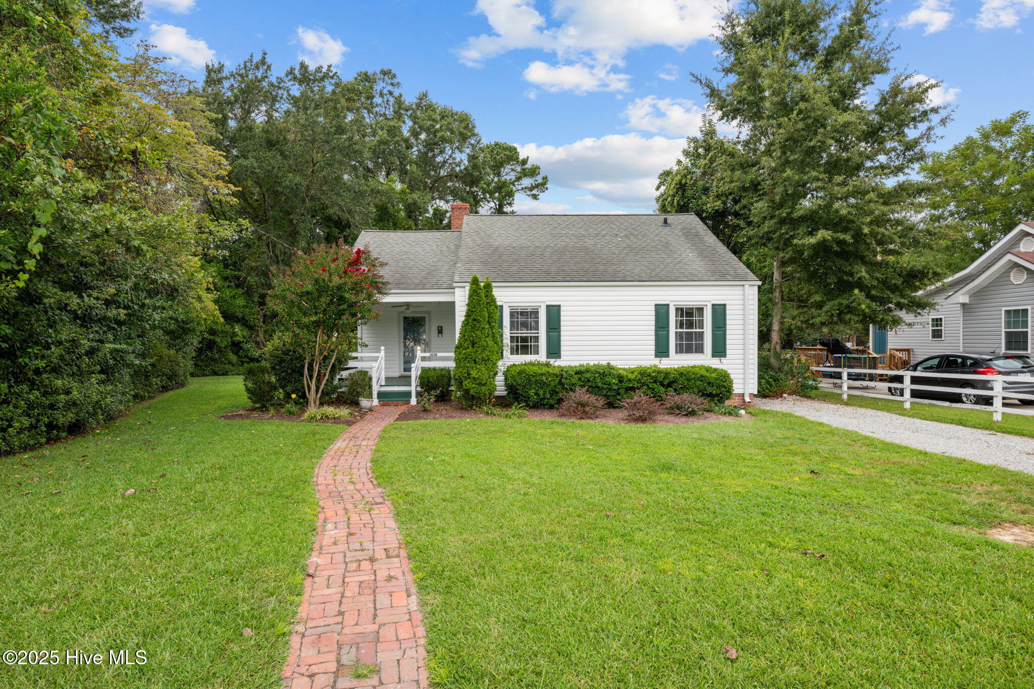 1608 Queen Anne Lane
