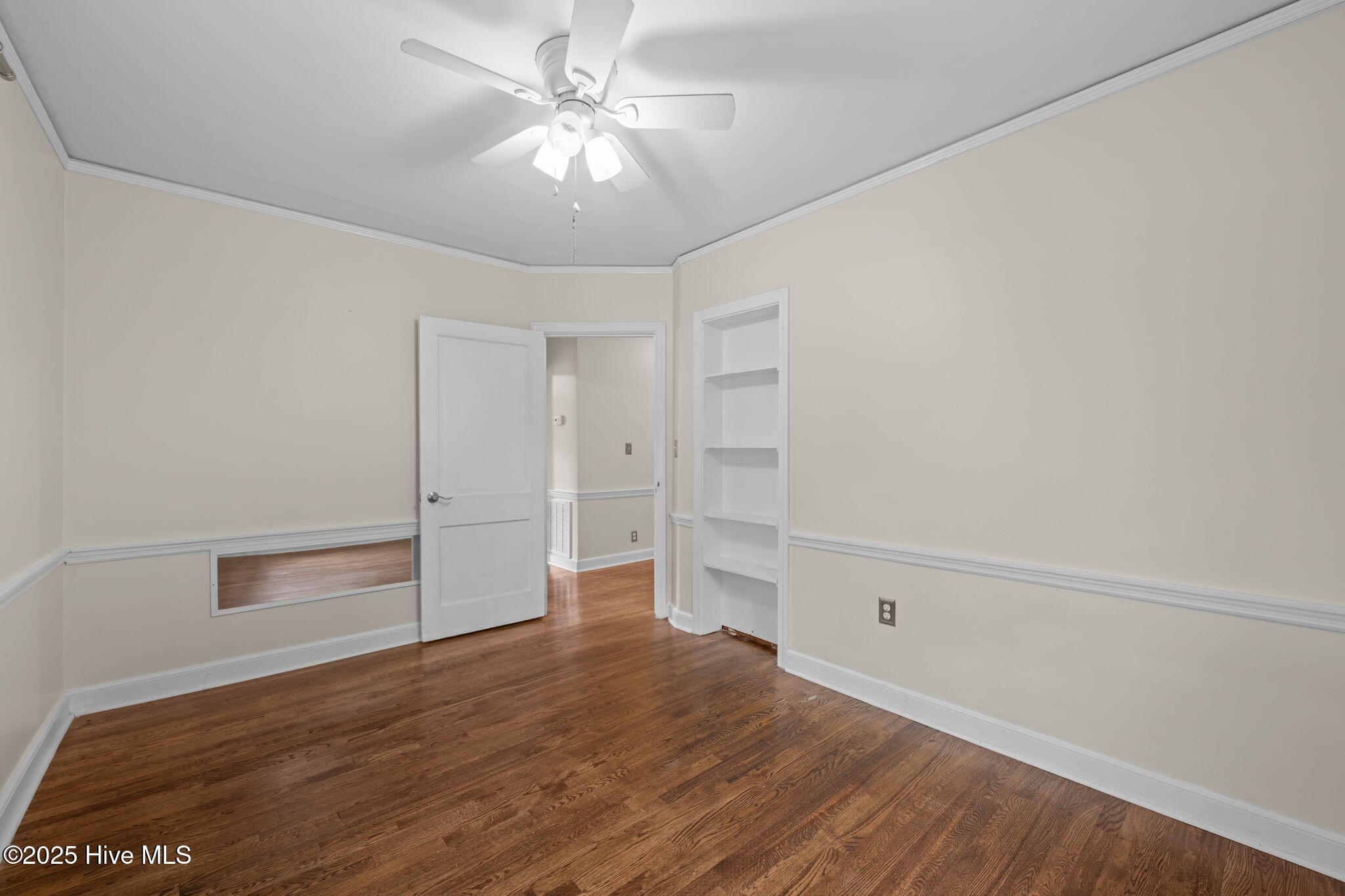 1608 Queen Anne Lane