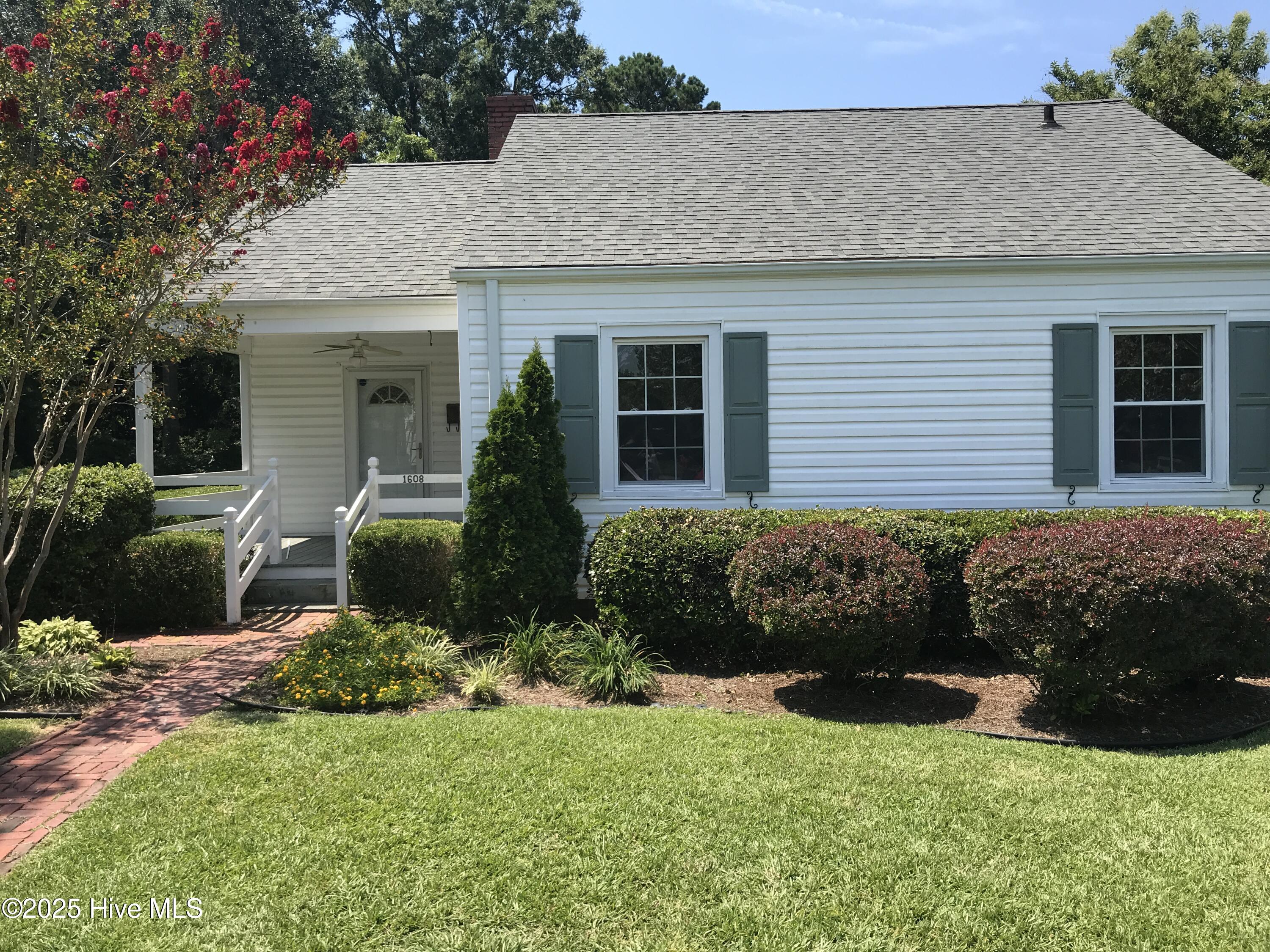 1608 Queen Anne Lane