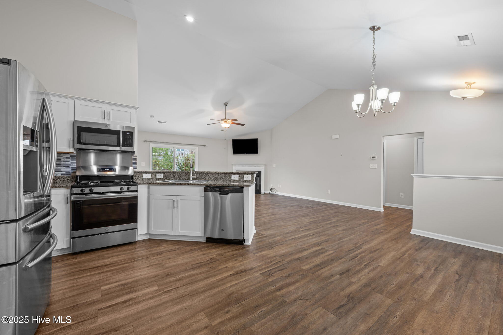 206 Craftsman Drive