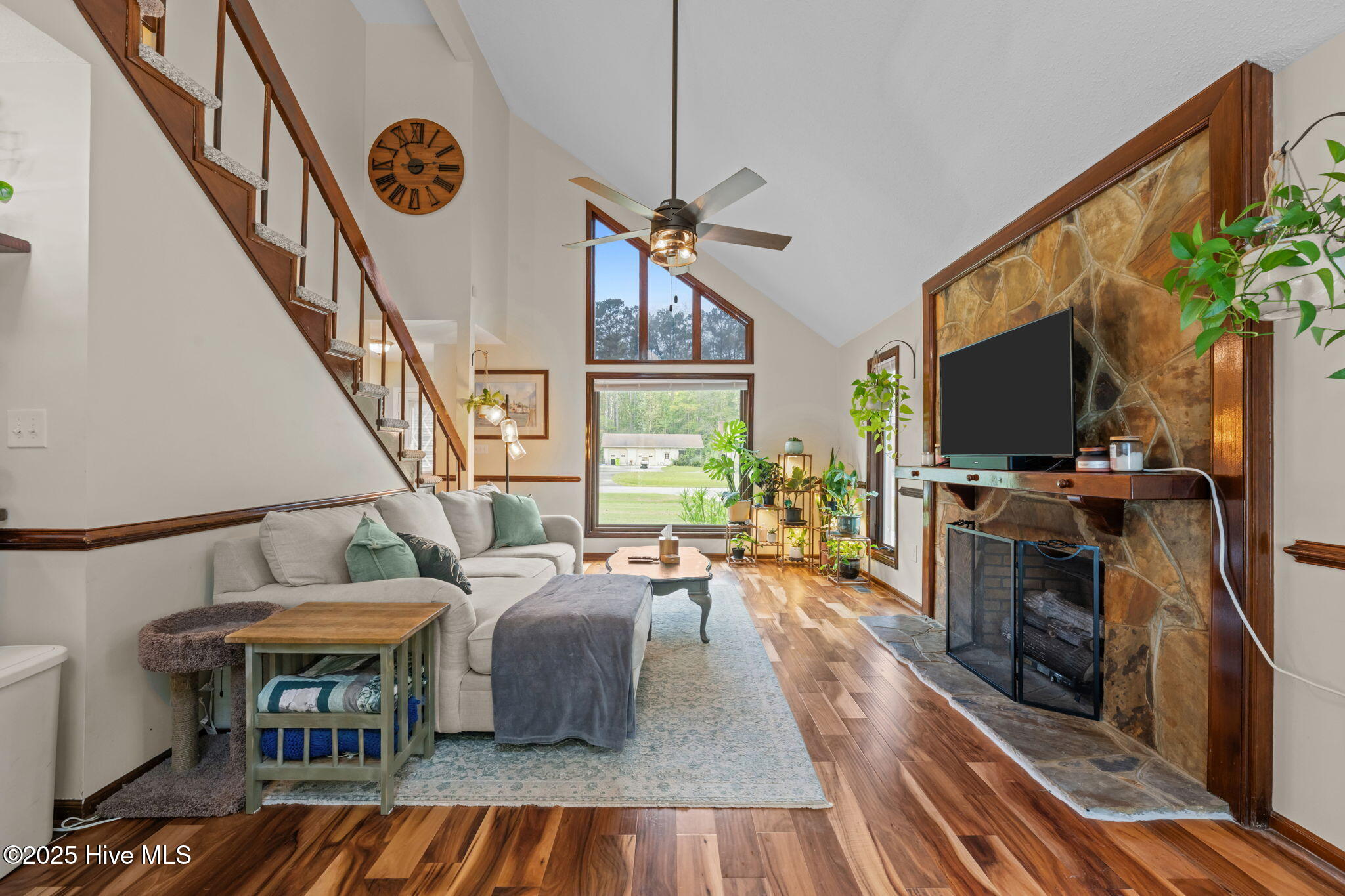 102 Spring Ridge Court