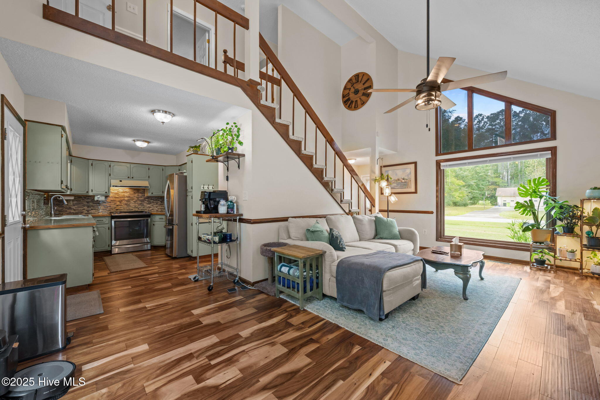 102 Spring Ridge Court