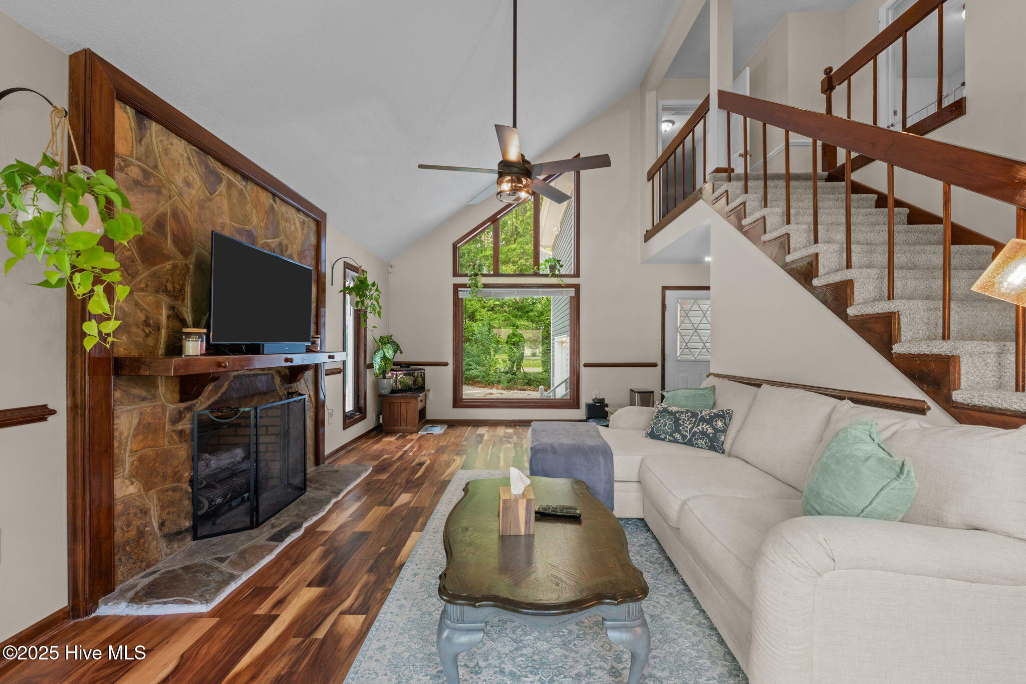 102 Spring Ridge Court