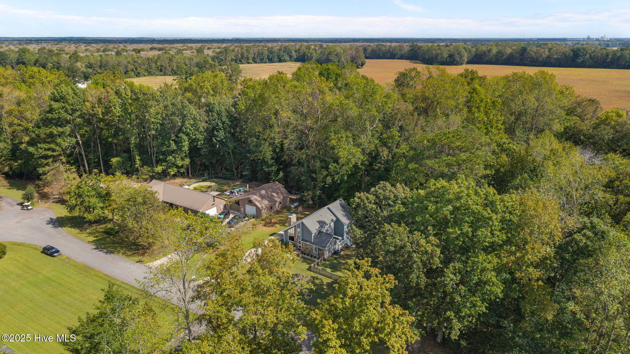 102 Spring Ridge Court