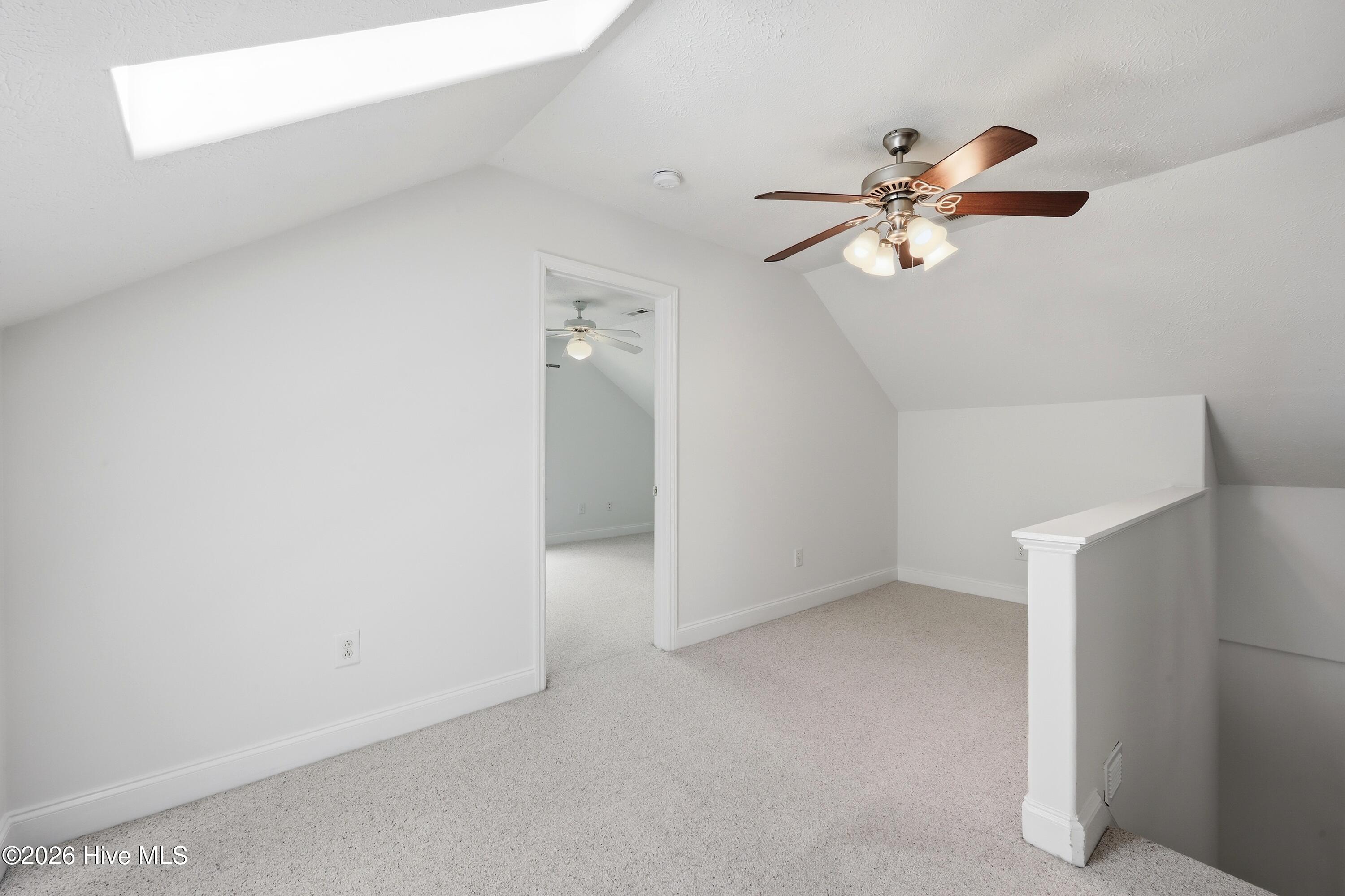 320 Neuchatel Road