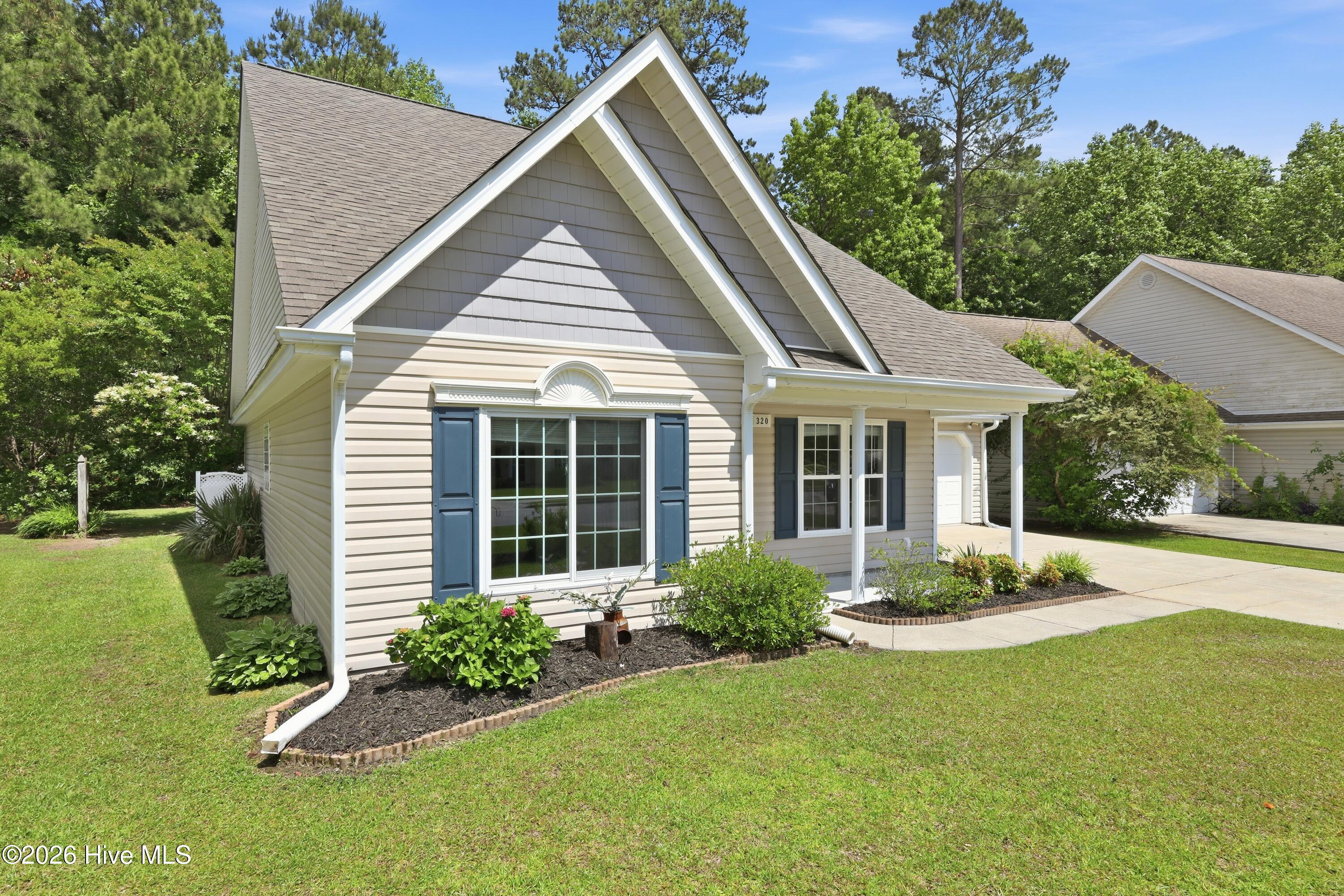 320 Neuchatel Road