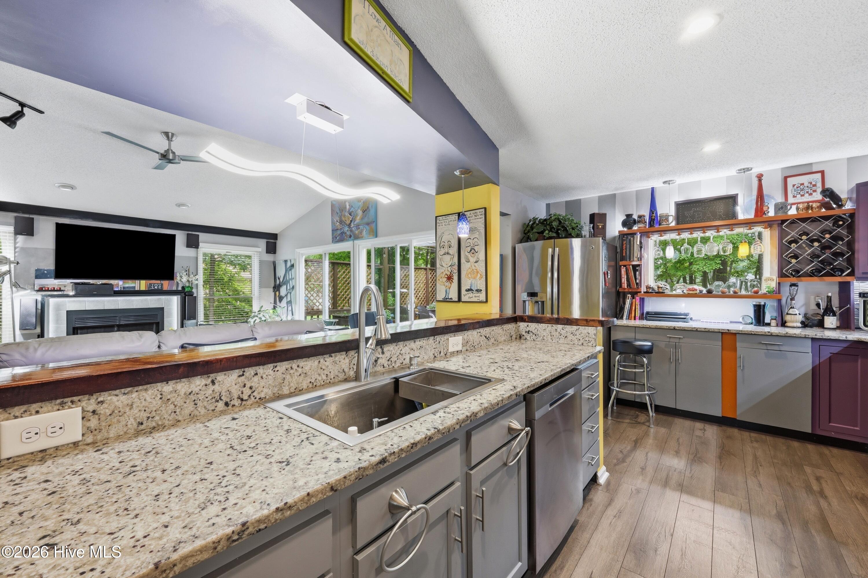 6015 Club House Drive