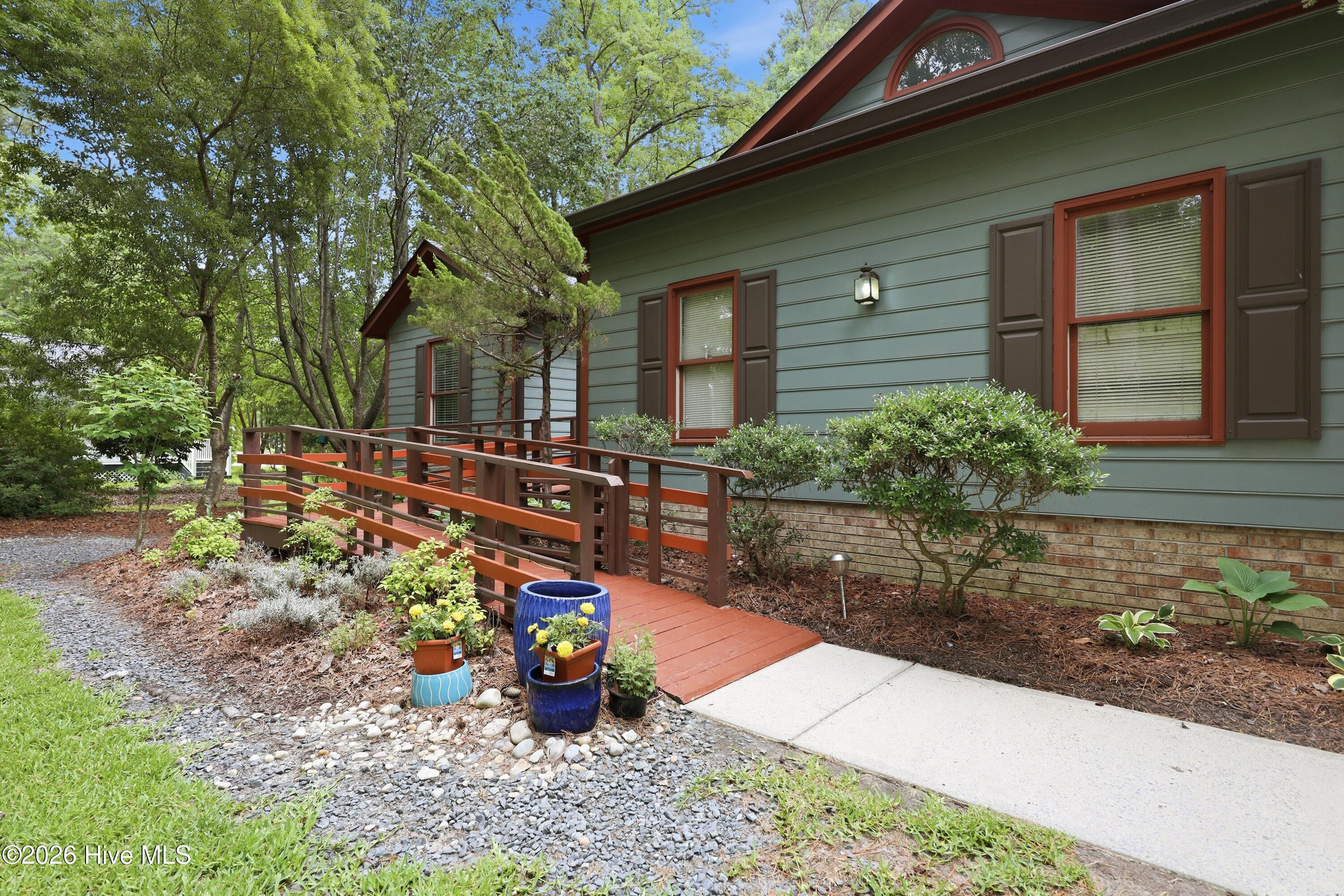 6015 Club House Drive