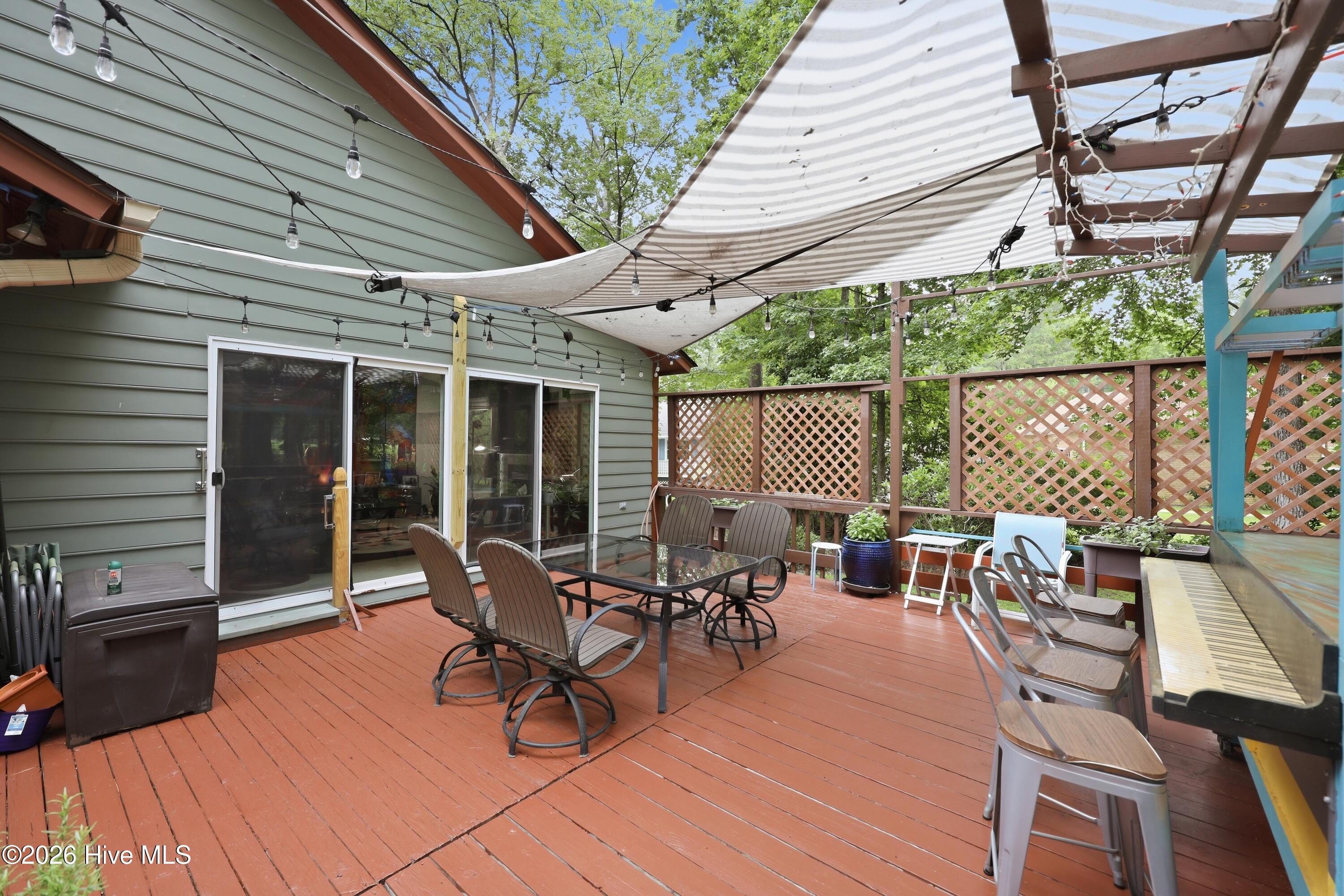 6015 Club House Drive