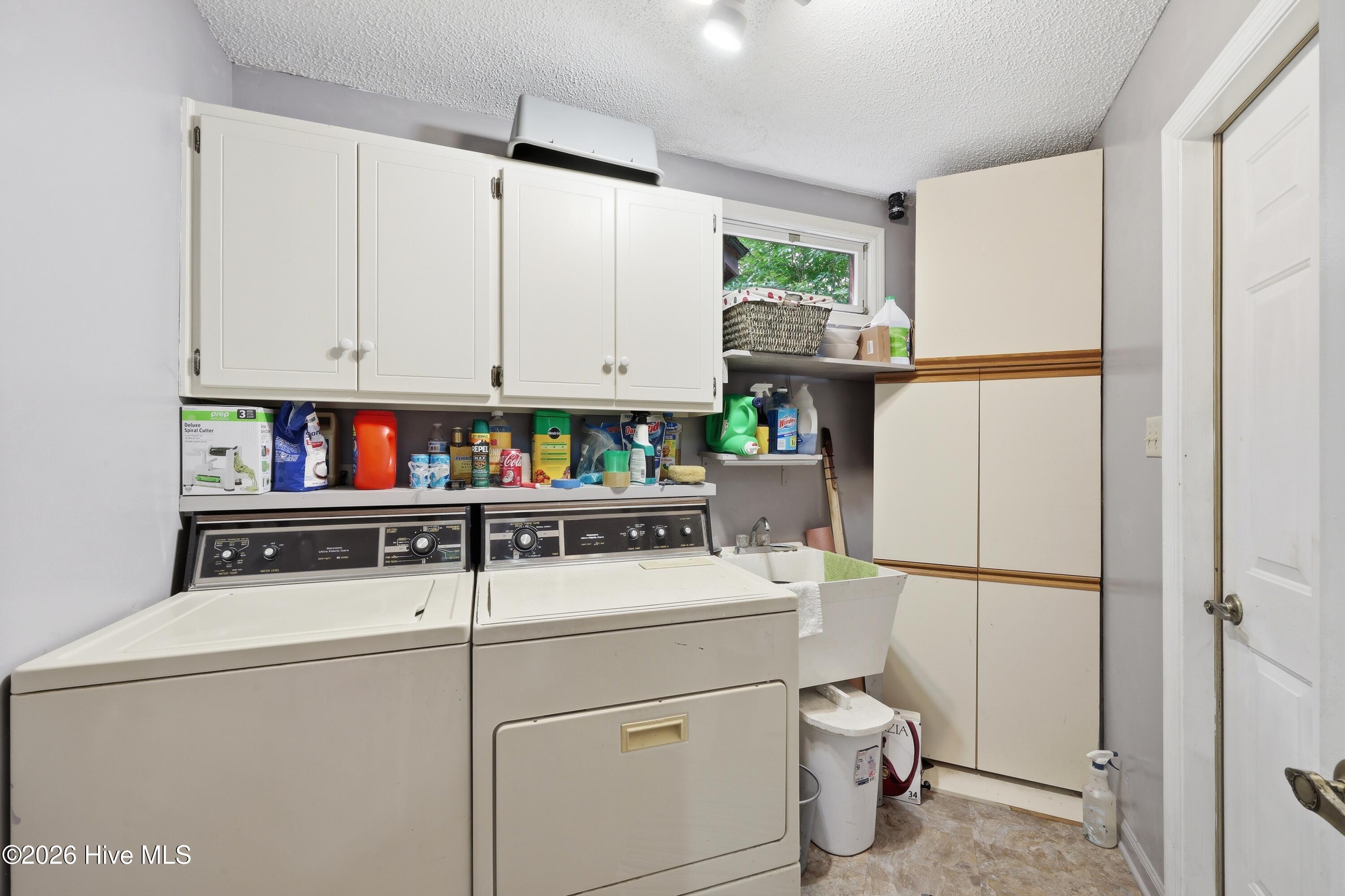 6015 Club House Drive