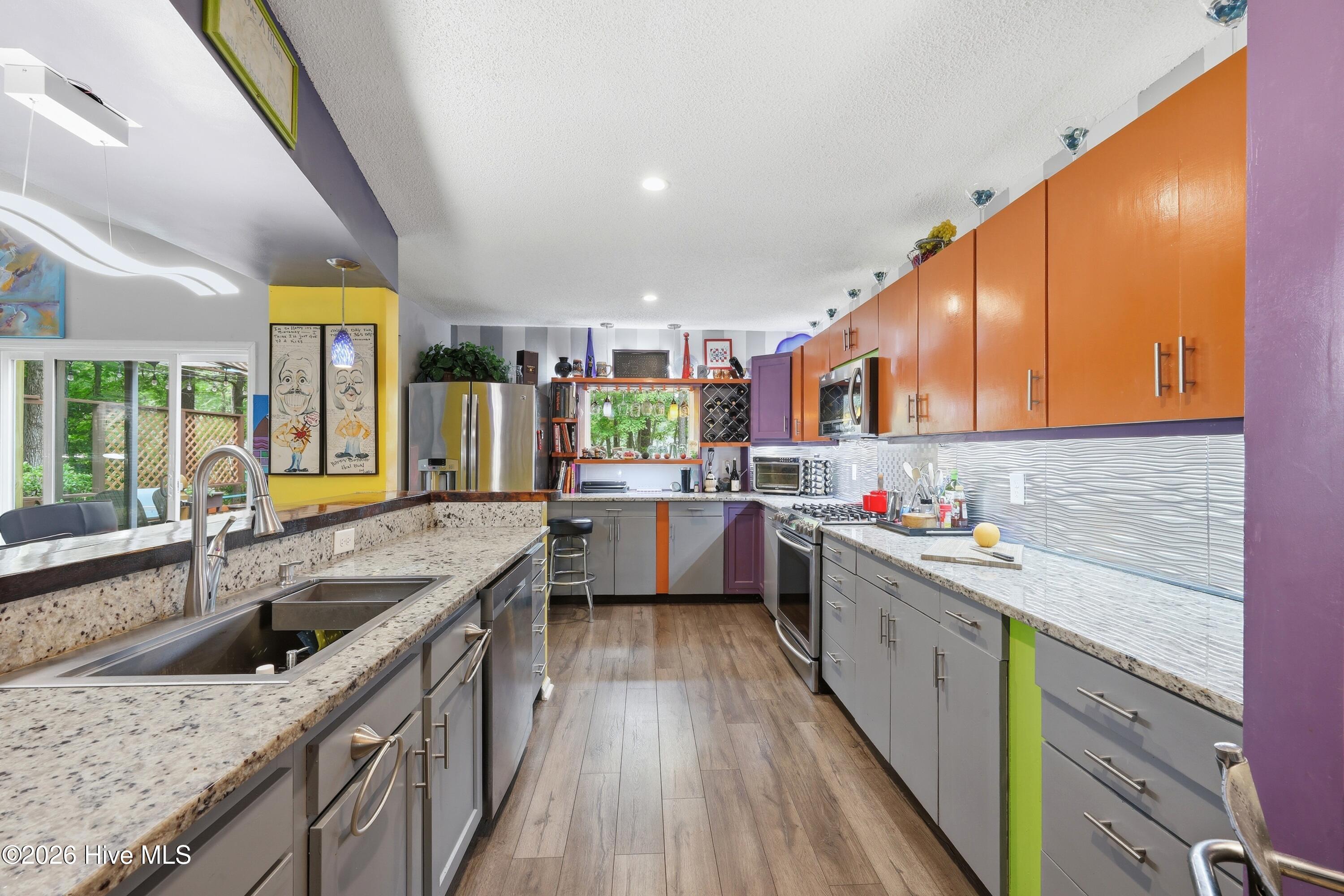 6015 Club House Drive