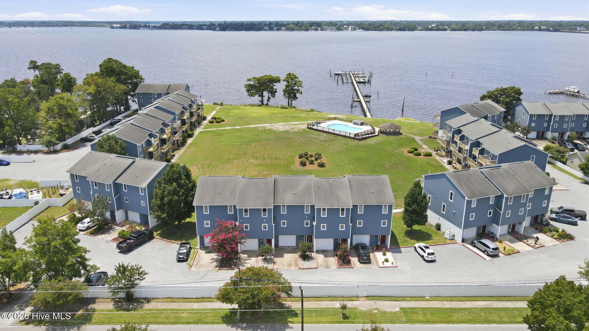 18 Eastern Shore Townhouses 18