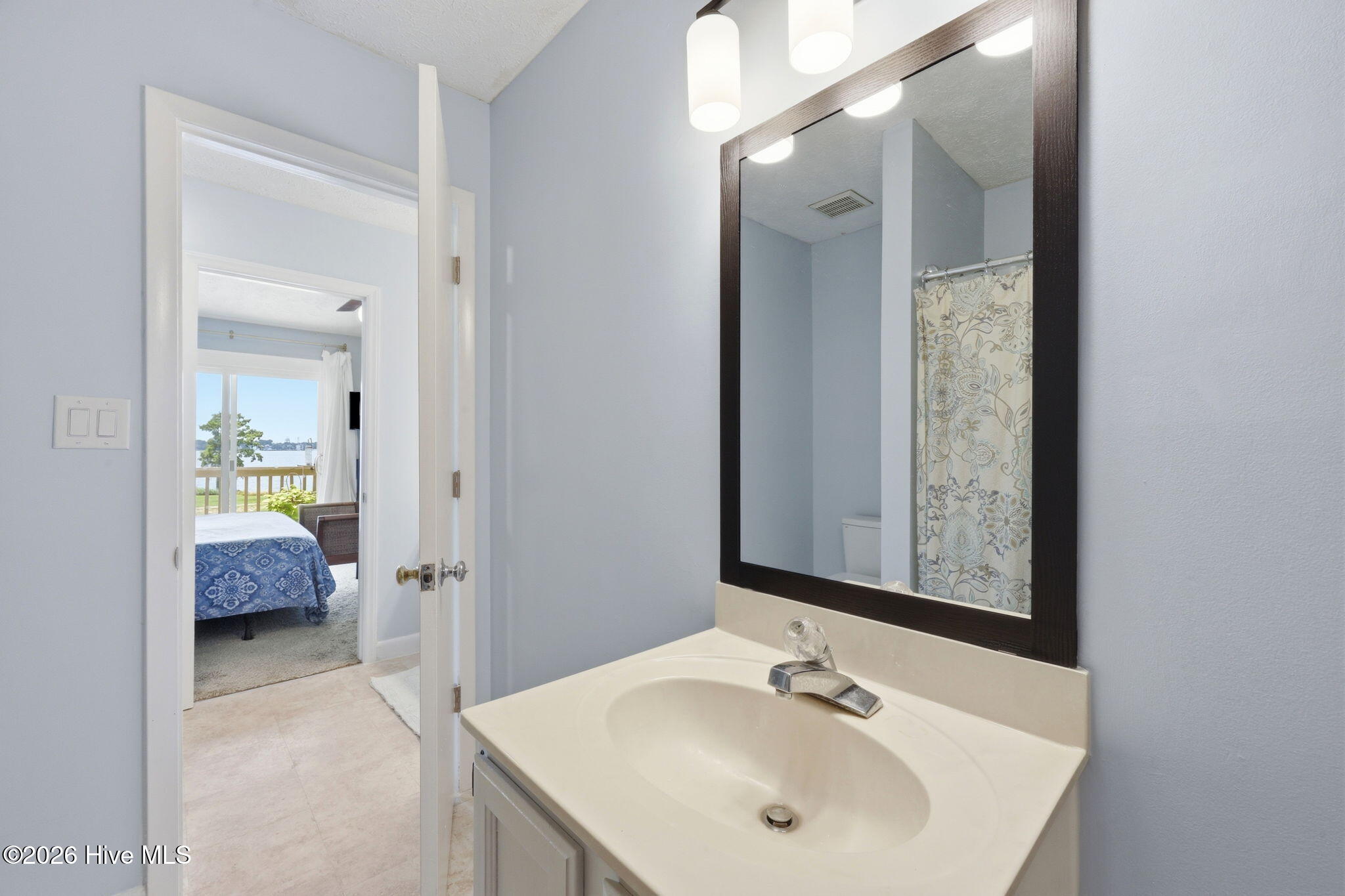 18 Eastern Shore Townhouses 18