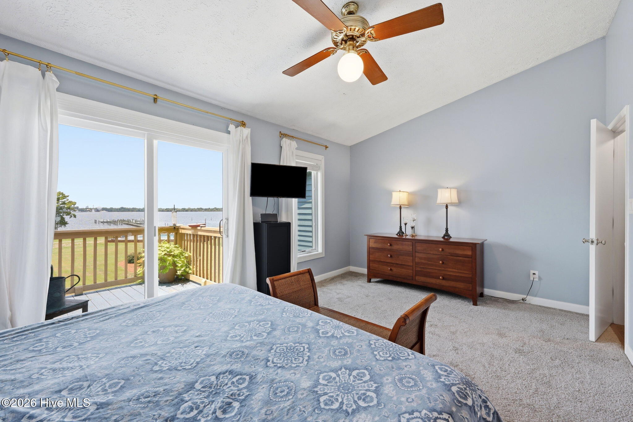 18 Eastern Shore Townhouses 18
