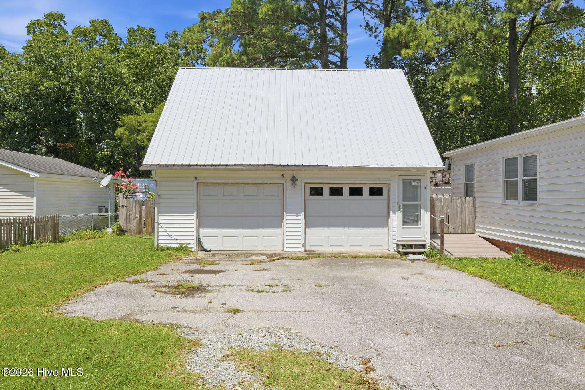 1816 Trent Boulevard