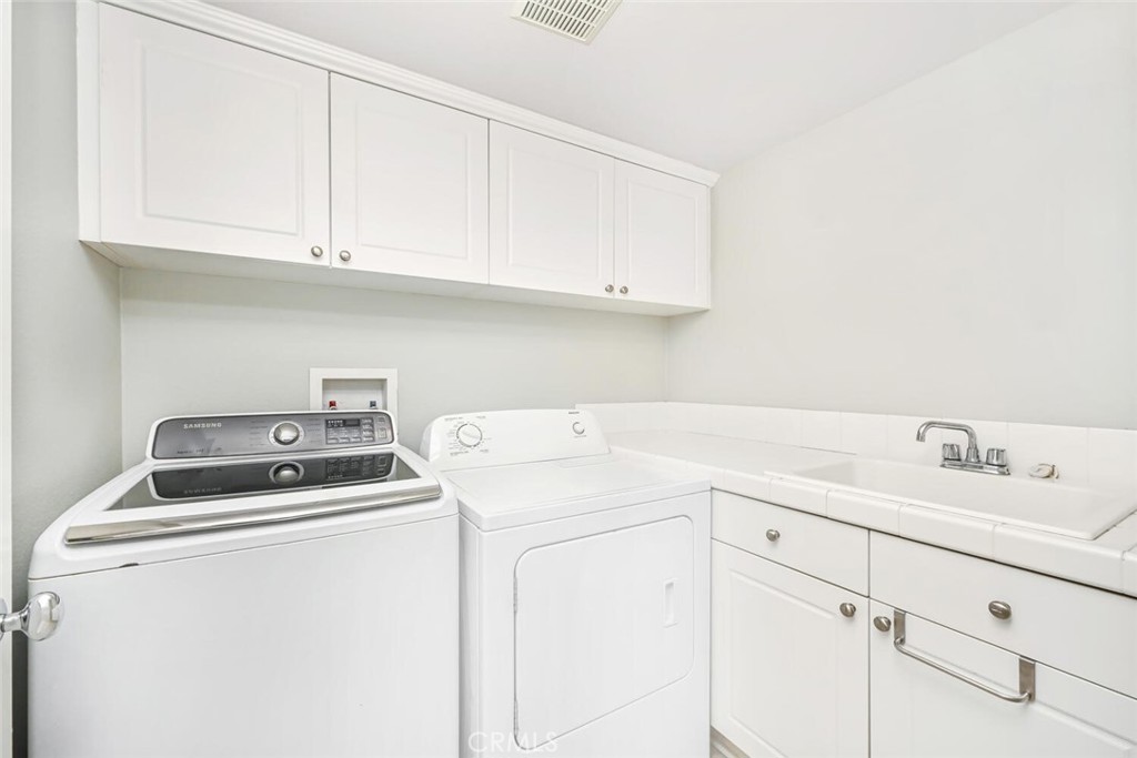 2212 Sea Ridge Drive