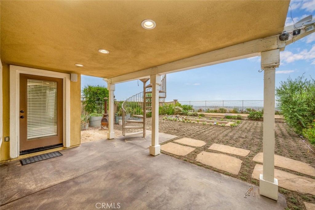 2212 Sea Ridge Drive