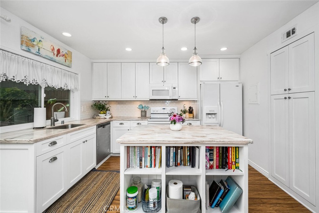 4170 Elizabeth Court