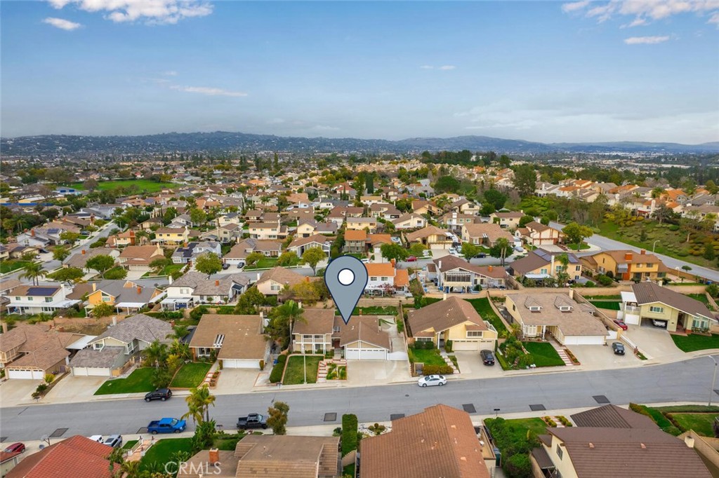 13242 La Quinta Street