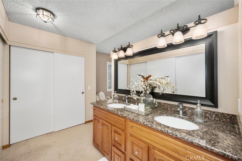 13242 La Quinta Street