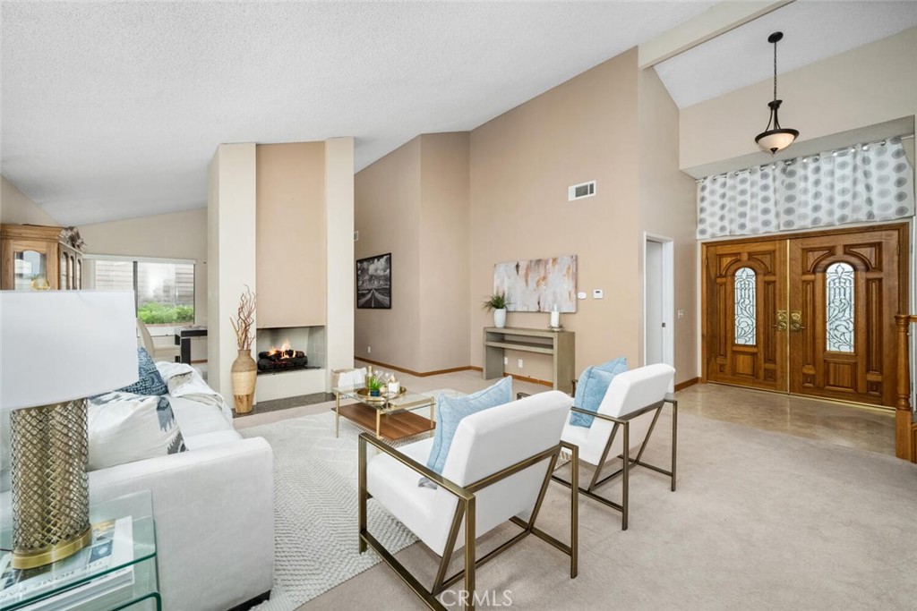 13242 La Quinta Street