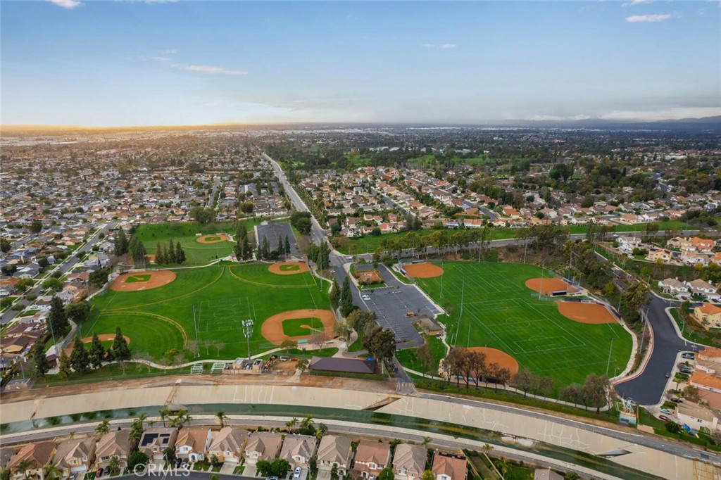 13242 La Quinta Street