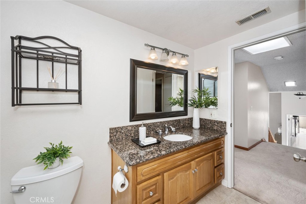 13242 La Quinta Street