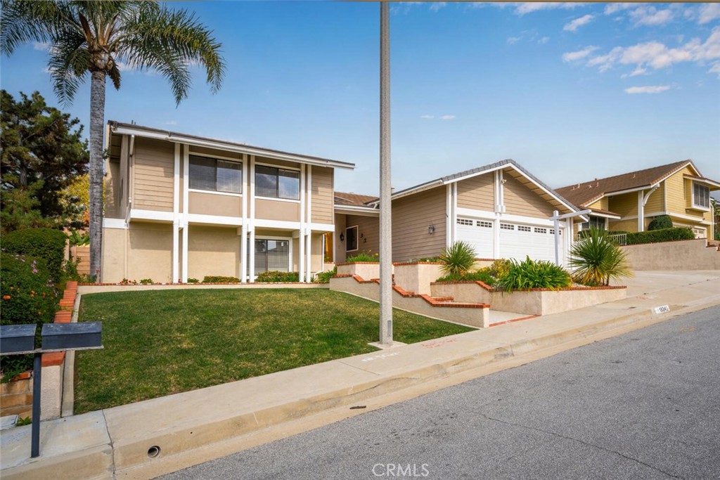 13242 La Quinta Street