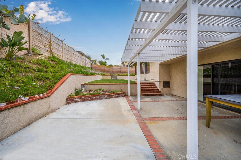 13242 La Quinta Street