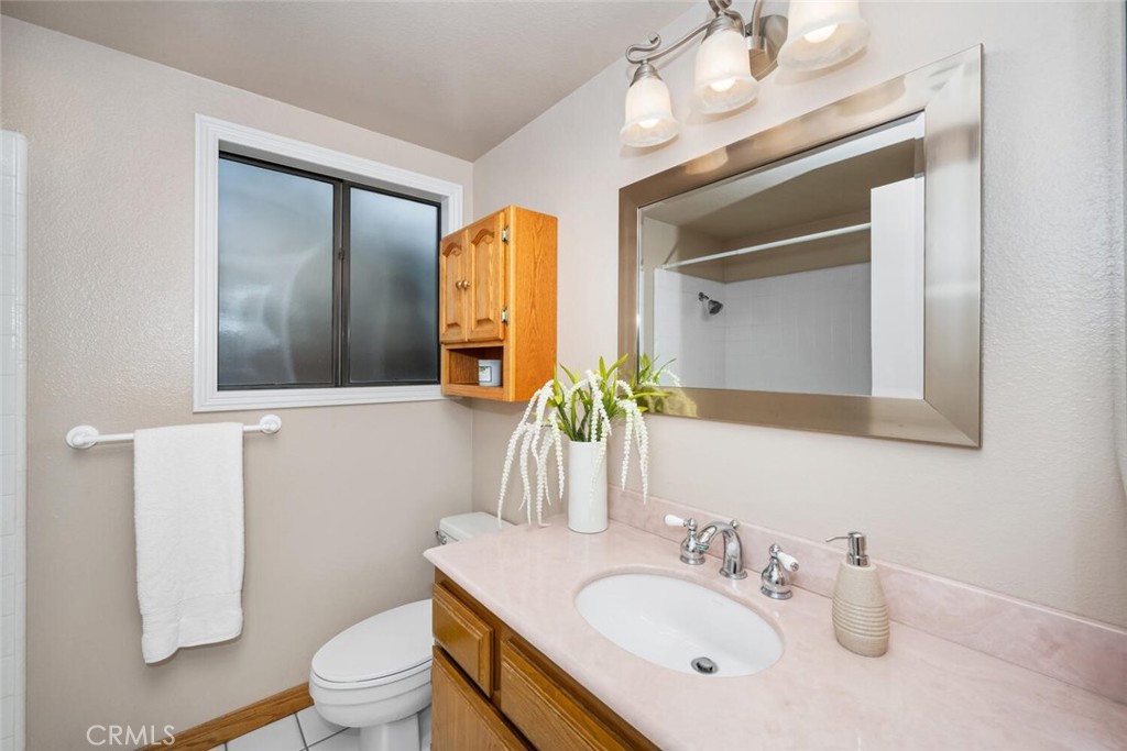 13242 La Quinta Street