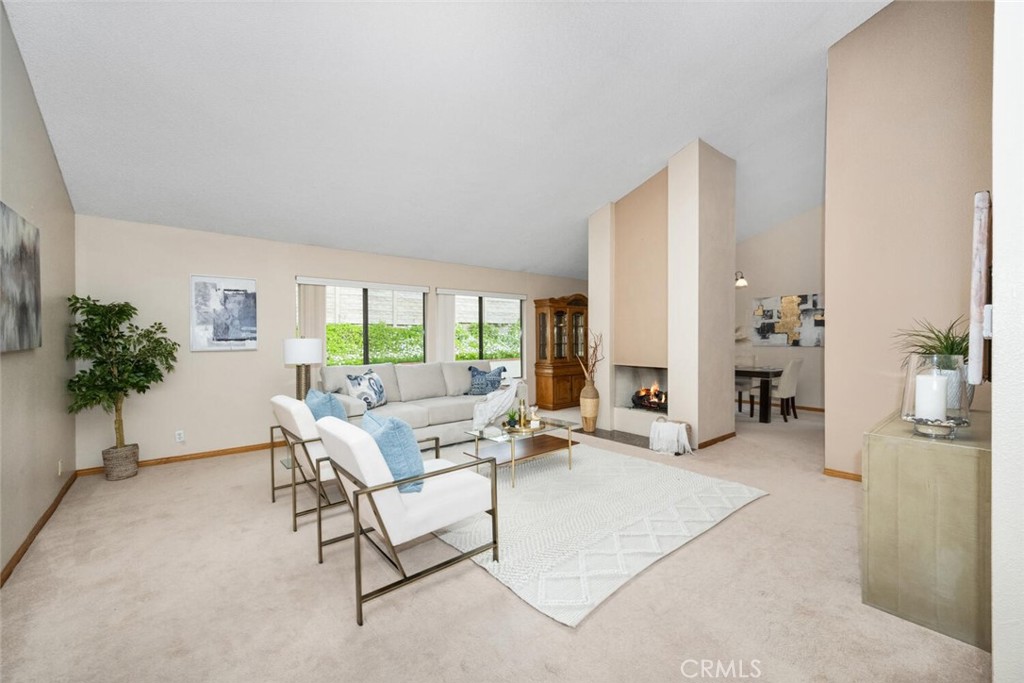 13242 La Quinta Street