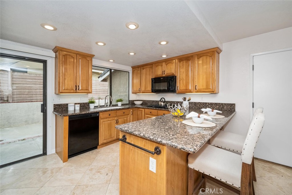 13242 La Quinta Street