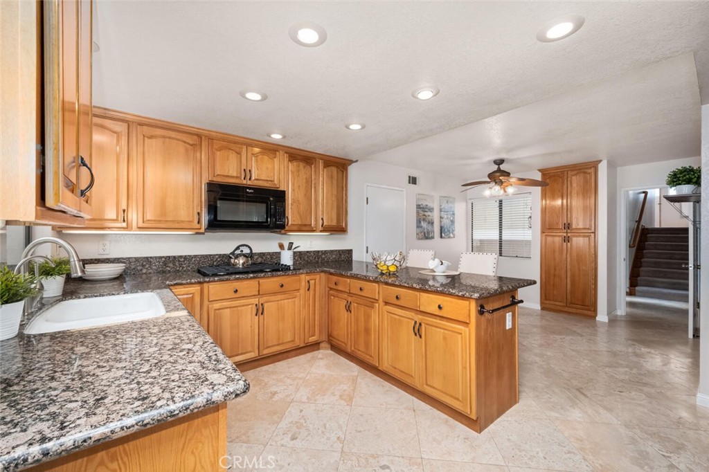 13242 La Quinta Street