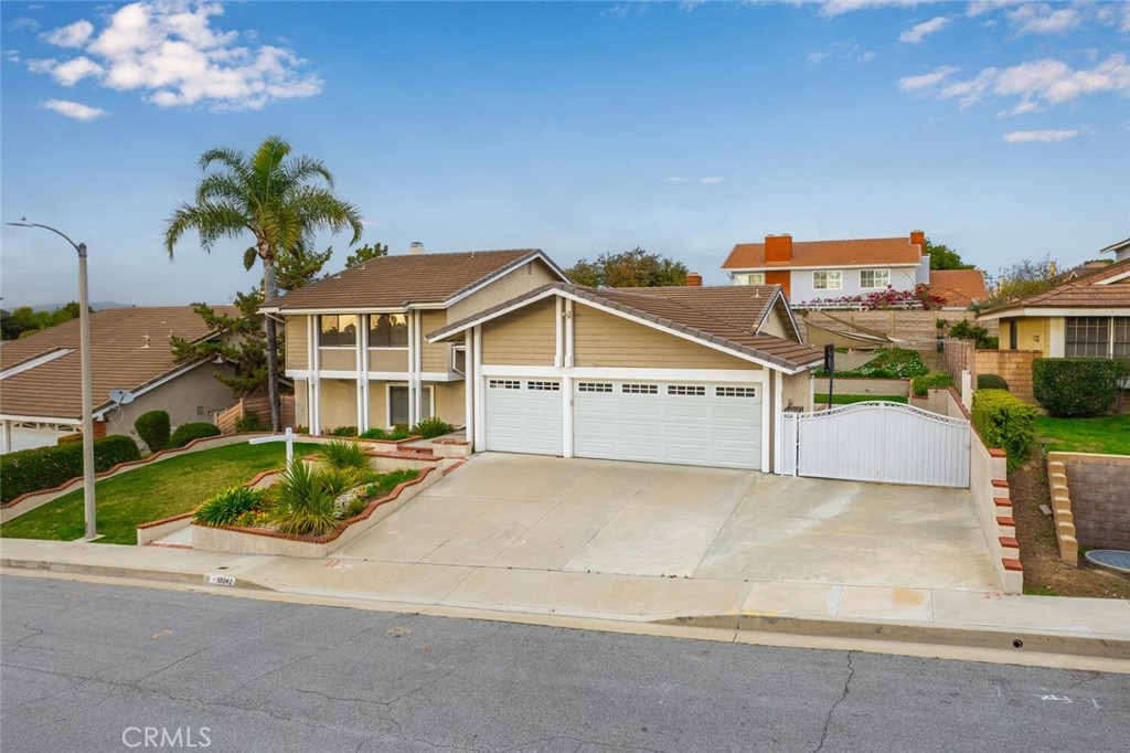 13242 La Quinta Street