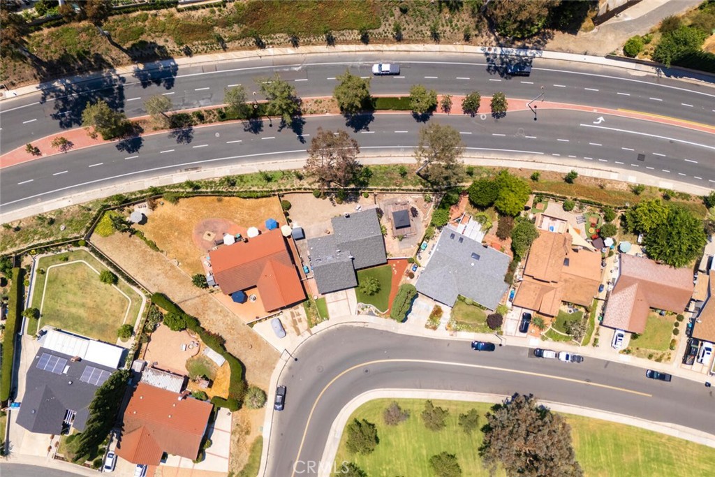 26452 Papagayo Drive