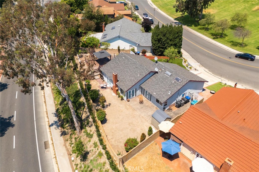 26452 Papagayo Drive