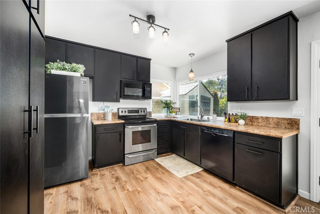 26452 Papagayo Drive