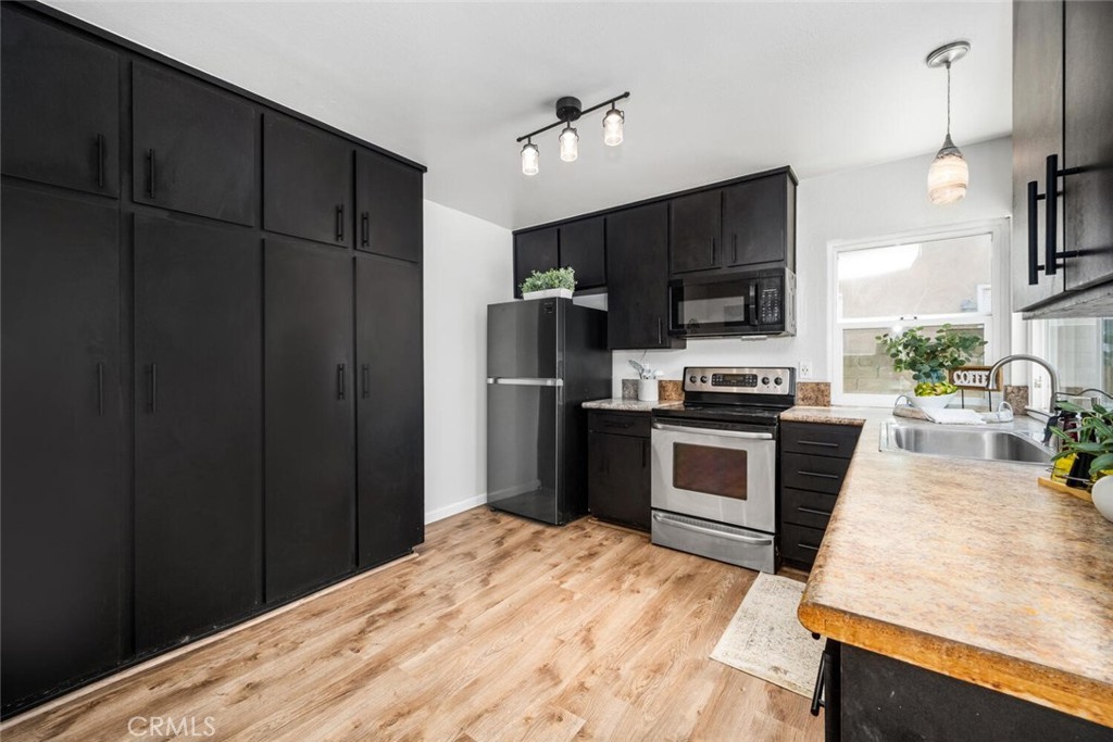 26452 Papagayo Drive