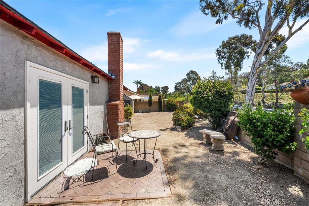 26452 Papagayo Drive