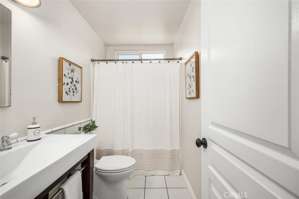 26452 Papagayo Drive