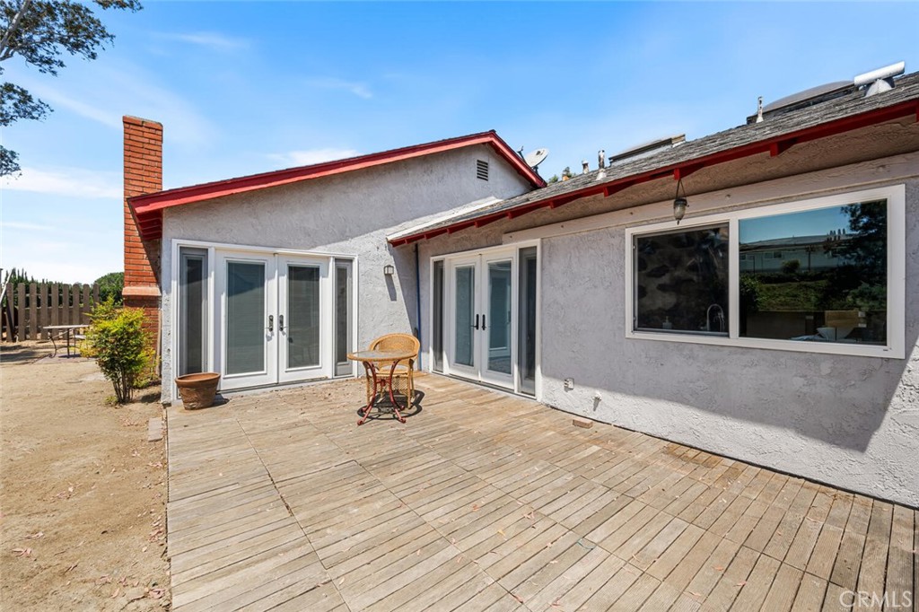 26452 Papagayo Drive