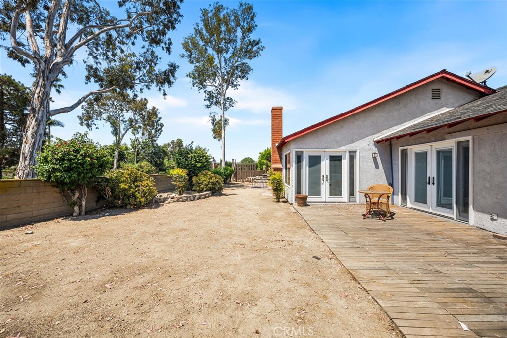 26452 Papagayo Drive