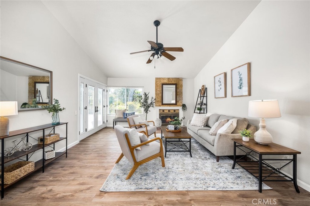 26452 Papagayo Drive