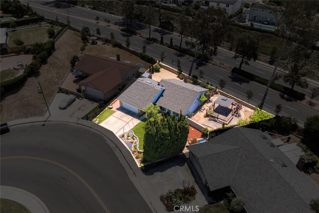 26452 Papagayo Drive