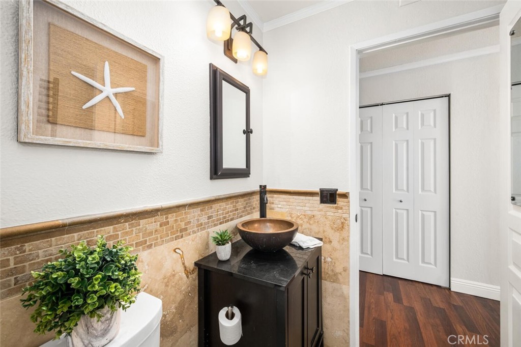 26452 Papagayo Drive