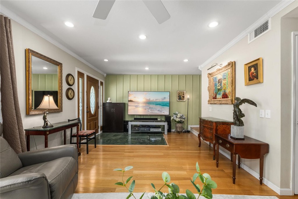 4122 Avenida Sevilla