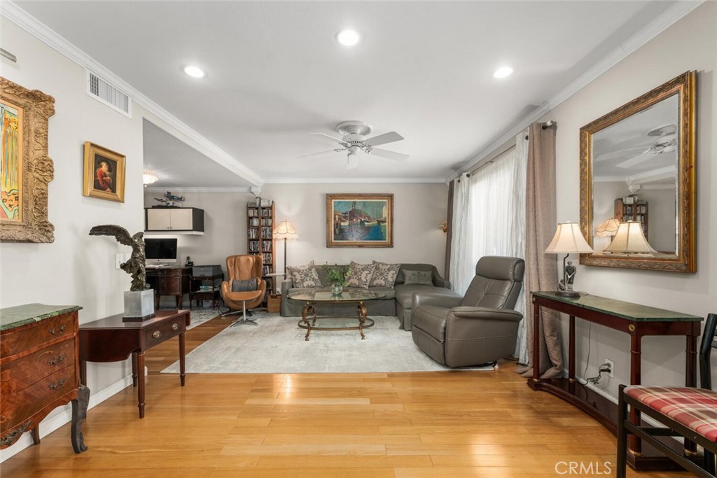 4122 Avenida Sevilla