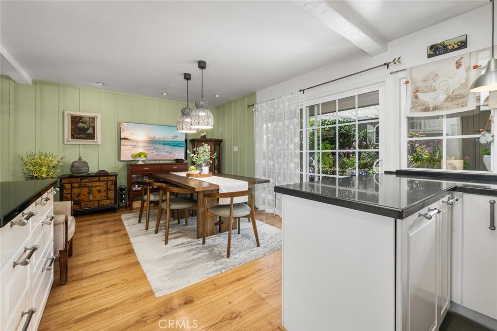 4122 Avenida Sevilla