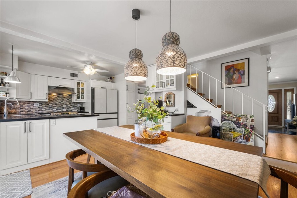 4122 Avenida Sevilla